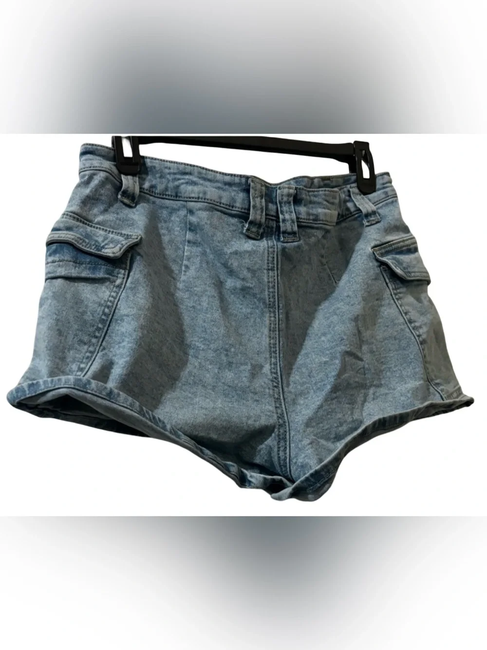 Vanilla Star Light Wash Denim Shorts Women’s W29 Distressed Mid Rise Summer Jean